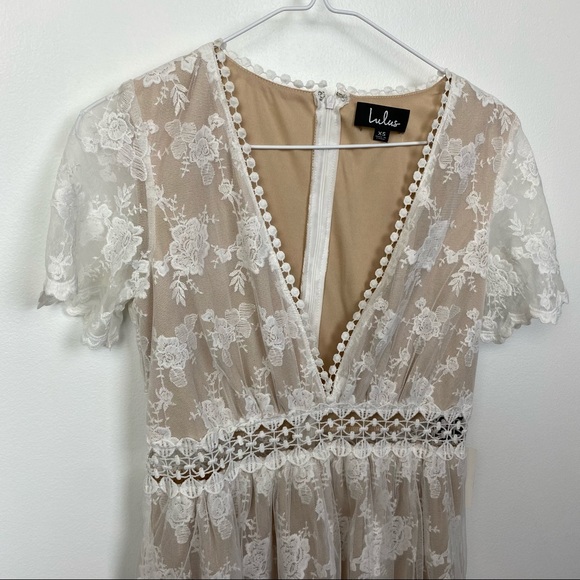 Lulus White Lace Short Sleeve Mini Dress XS 🤍 - Picture 6 of 10